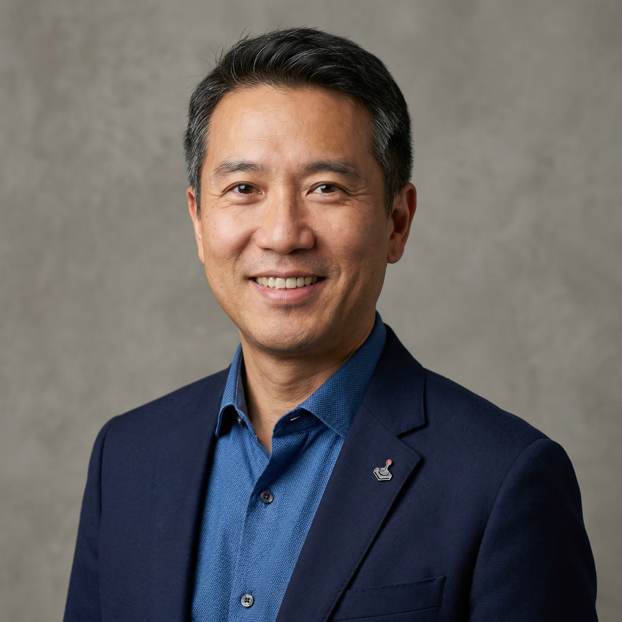 陈博远 - 资深博彩行业专家